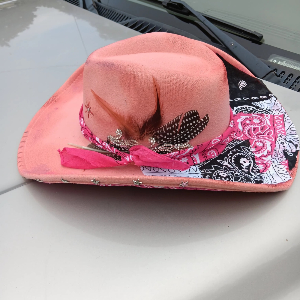 Chic Pink Western Hat with Bandana Detail